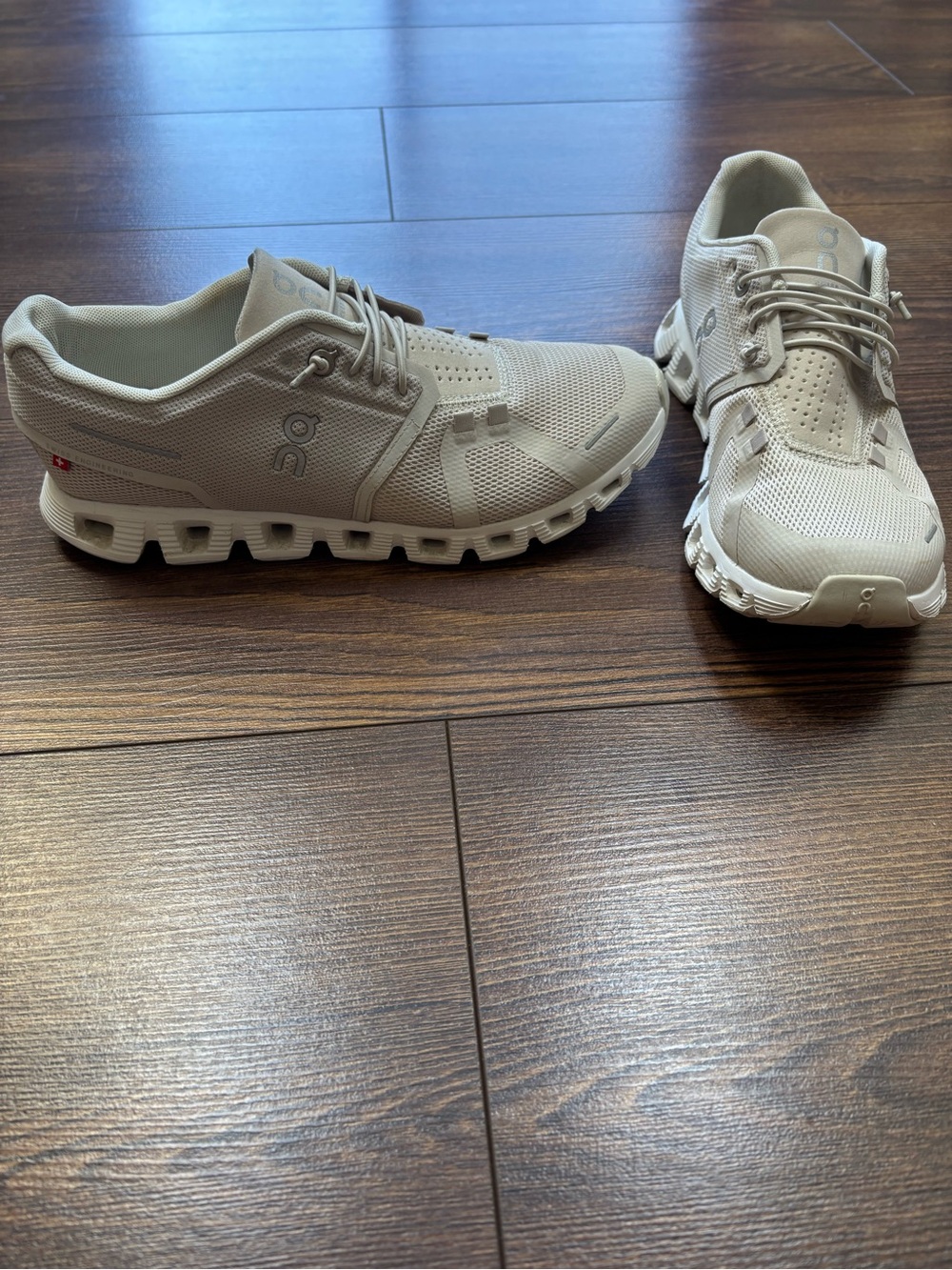 On Running Cloudflow Women's Running Shoes - Sand/Taupe - Picture 3 of 5